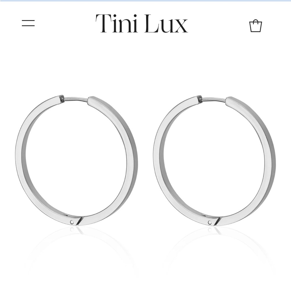 Tini Lux Square Hoop Earrings silver
